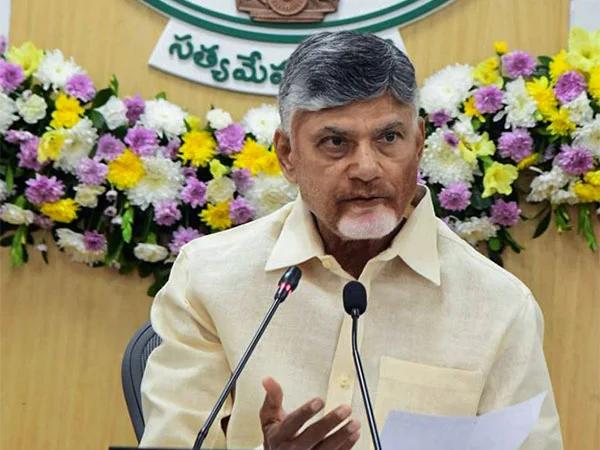 ఏపీలో సింగపూర్ తరహా పరిపాలన అమలుపై సీఎం కీలక ప్రకటన