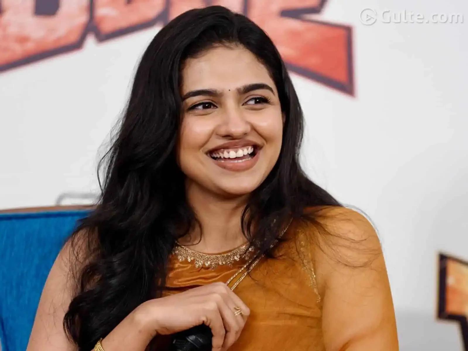 అల్లు అర్జున్‌కు డైహార్డ్ ఫ్యాన్‌.. మమితా బైజు కామెంట్స్ వైరల్