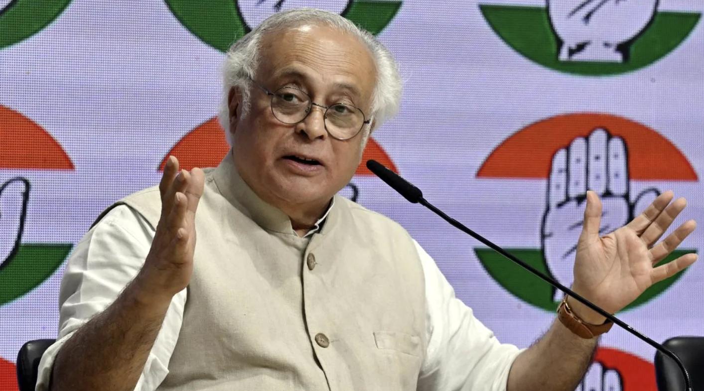 పరిశ్రమ నిర్వచనంపై సుప్రీంకోర్టు తీర్పుతో కార్మిక రక్షణలు బలహీనపడే ప్రమాదం: కాంగ్రెస్