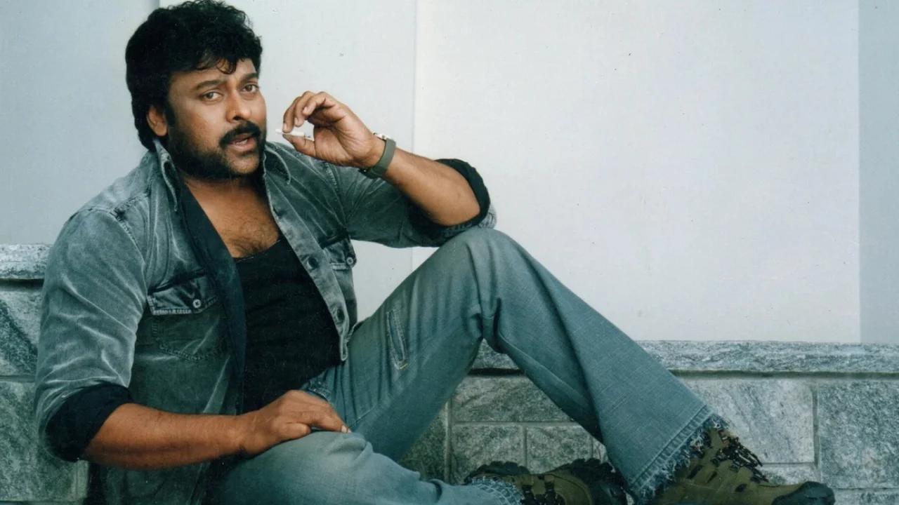 బ్యాక్గ్రౌండ్ లేదు.. గాడ్ఫాదర్ లేడు.. కానిస్టేబుల్ కొడుకు నుంచి మెగాస్టార్ వరకు.. చిరంజీవి మహాప్రస్థానం!