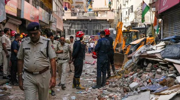 Delhi Satya Niketan Building Collapse: Death Toll Rises to 7, High Court to Hear PIL