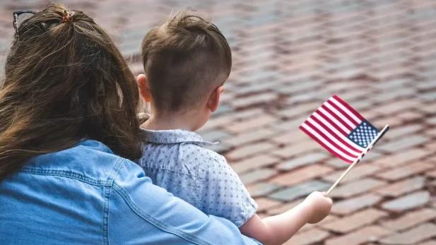 Indians in US on Tourist Visa: How to Stay Longer, When to Apply and What Form I-539 Means