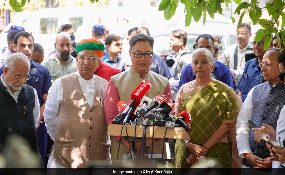 BJP Seeks Campaign Ban On M Kharge Over Remark Against PM Modi