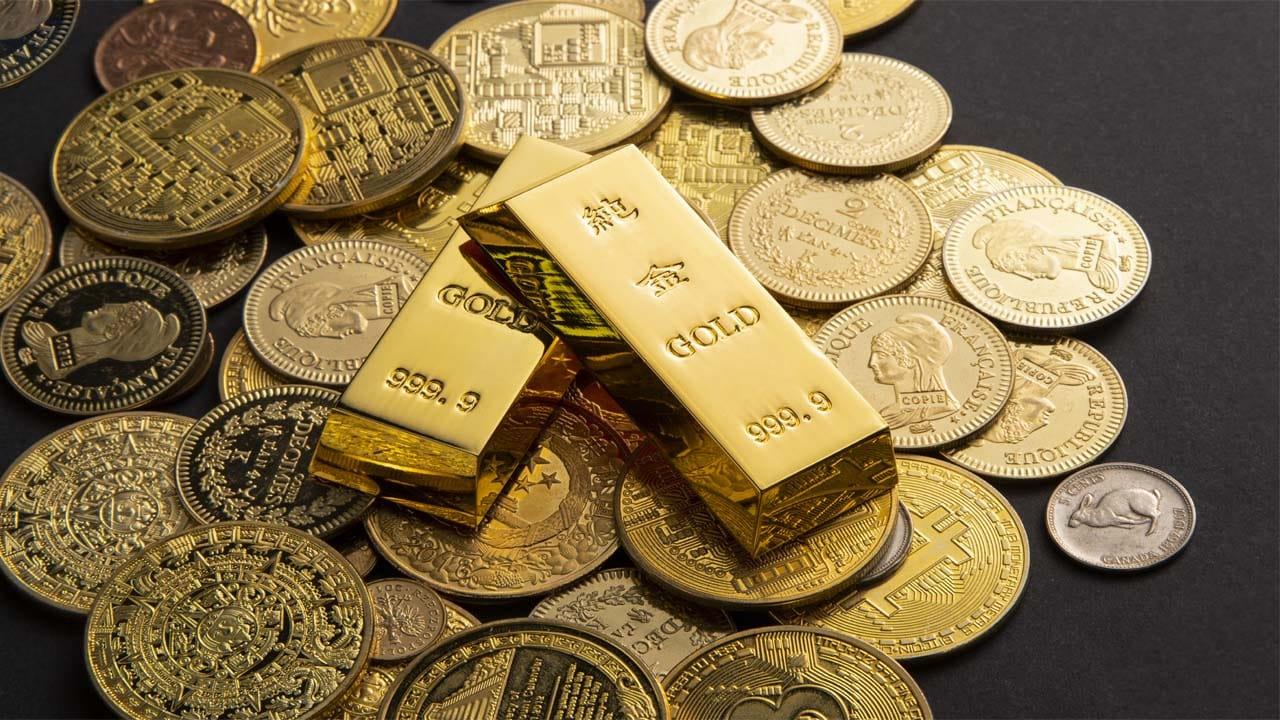 Gold Price Today: అదే ధరతో ఊగిసలాడుతున్న బంగారం, వెండి ధరలు.. తులం ఎంతంటే..