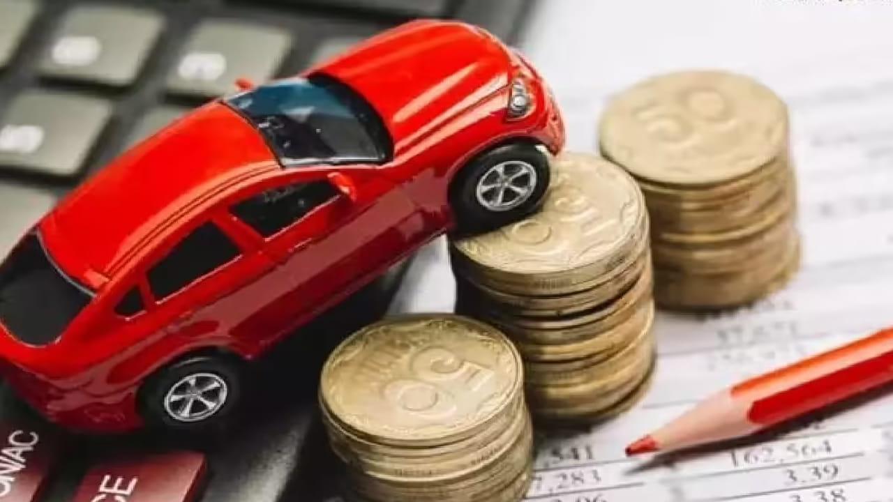 Car Loan: కారు లోన్‌ కోసం చూస్తున్నారా? తక్కువ వడ్డీకి అందించే బ్యాంకులు.. రూ. 5 లక్షల రుణంపై నెలకు ఈఎంఐ ఎంతంటే..