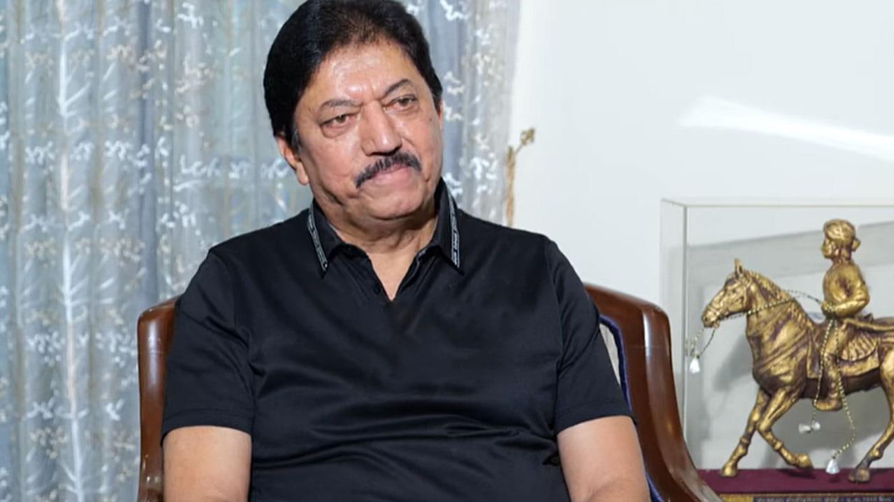 Devaraj : ఒళ్లంతా రక్తం.. ట్రైన్‏లోనే స్నానం చేశా.. ఆ టాలీవుడ్ స్టార్ హీరో నాకోసం ఎంతో చేశారు.. టాలీవుడ్ నటుడు..