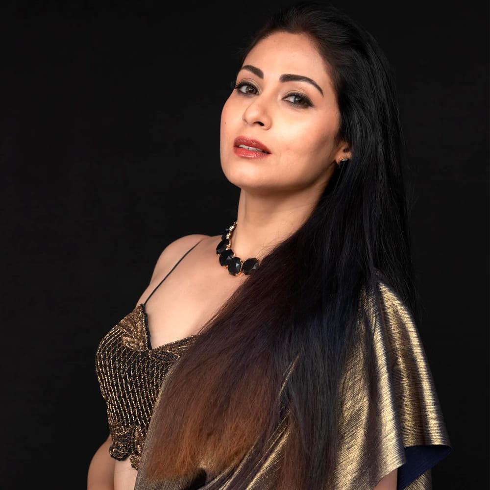 డైరెక్టర్‌కు చెప్పినా వినలేదు.. ఇంటికెళ్లి పదేపదే మొహాన్ని కడుక్కున్నా