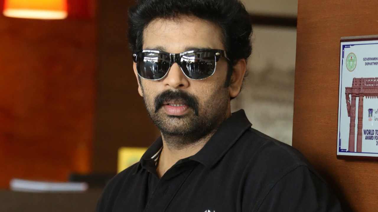 JD Chakravarthy: ఆయన తెరపై కనిపించినట్లు సెట్స్‌లో ఉండరు.. ఆ టాలీవుడ్ లెజెండ్ గురించి జేడీ అలా అనేశాడేంటి?