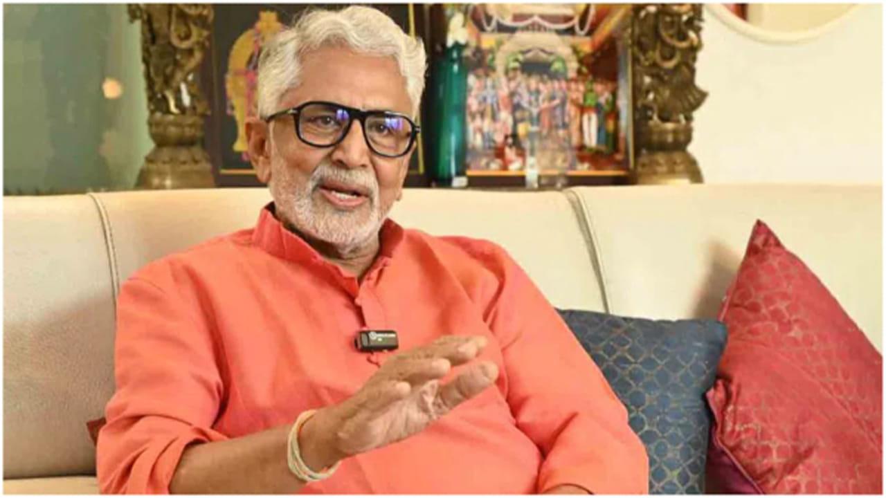 Murali Mohan: అందరి హీరోలకంటే ఆయన చాలా స్పెషల్.. ఇండస్ట్రీని ఎలేశాడు