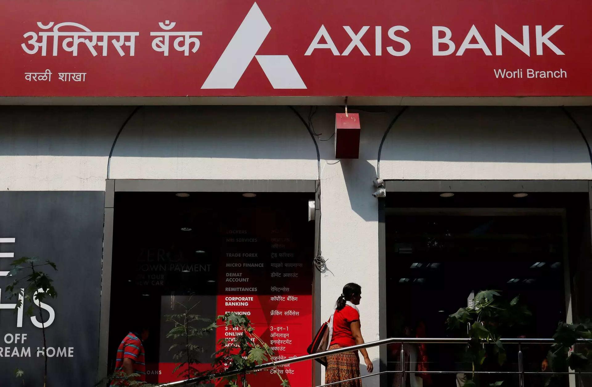 Axis Bank Q4 profit dips on higher provisions, trading loss