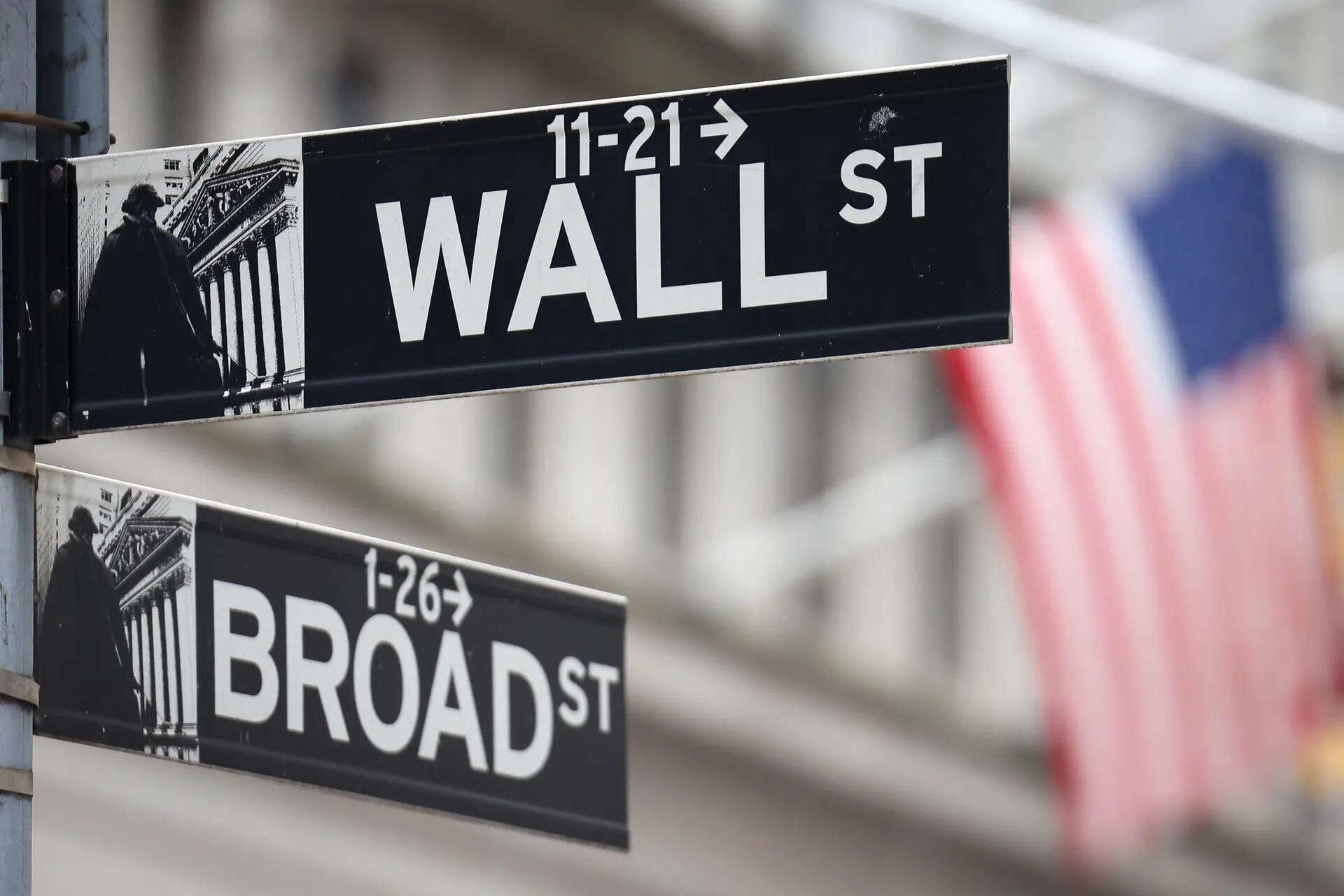 US stocks today-S&P 500, Nasdaq open higher as earnings optimism overshadows Middle East woes