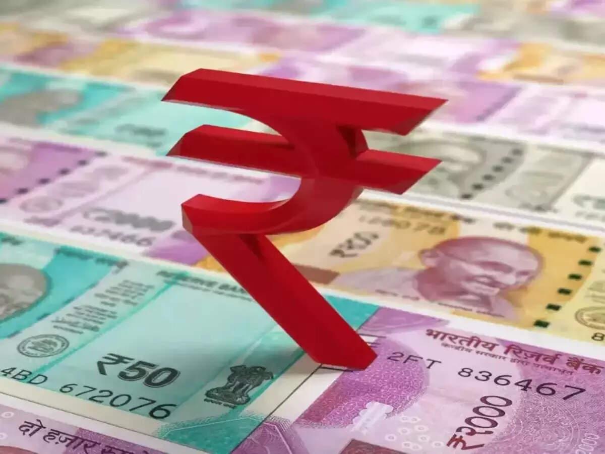 As rupee dips, I-T steps up vigil on shady outflows