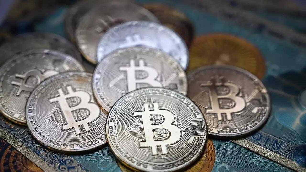 Bitcoin slips back to $81K after rallying to $82K on CLARITY Act optimism
