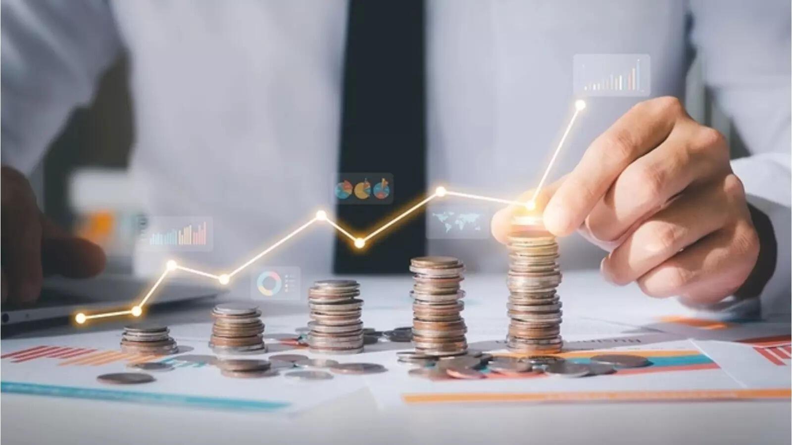 Sunil Singhania’s Abakkus Portfolio: 6 stocks rally up to 75% in CY26; 5 new buys added in Q4