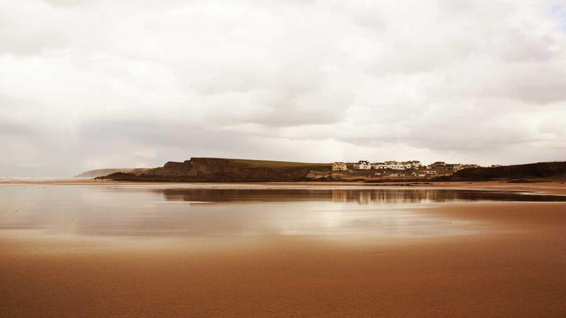 Activists, artists question police action on Noida workers