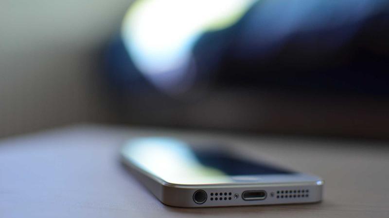 భారత రూపాయి డాలర్‌కు 83.5 వద్ద బలపడింది — 6 నెలల్లో అత్యుత్తమ స్థాయి