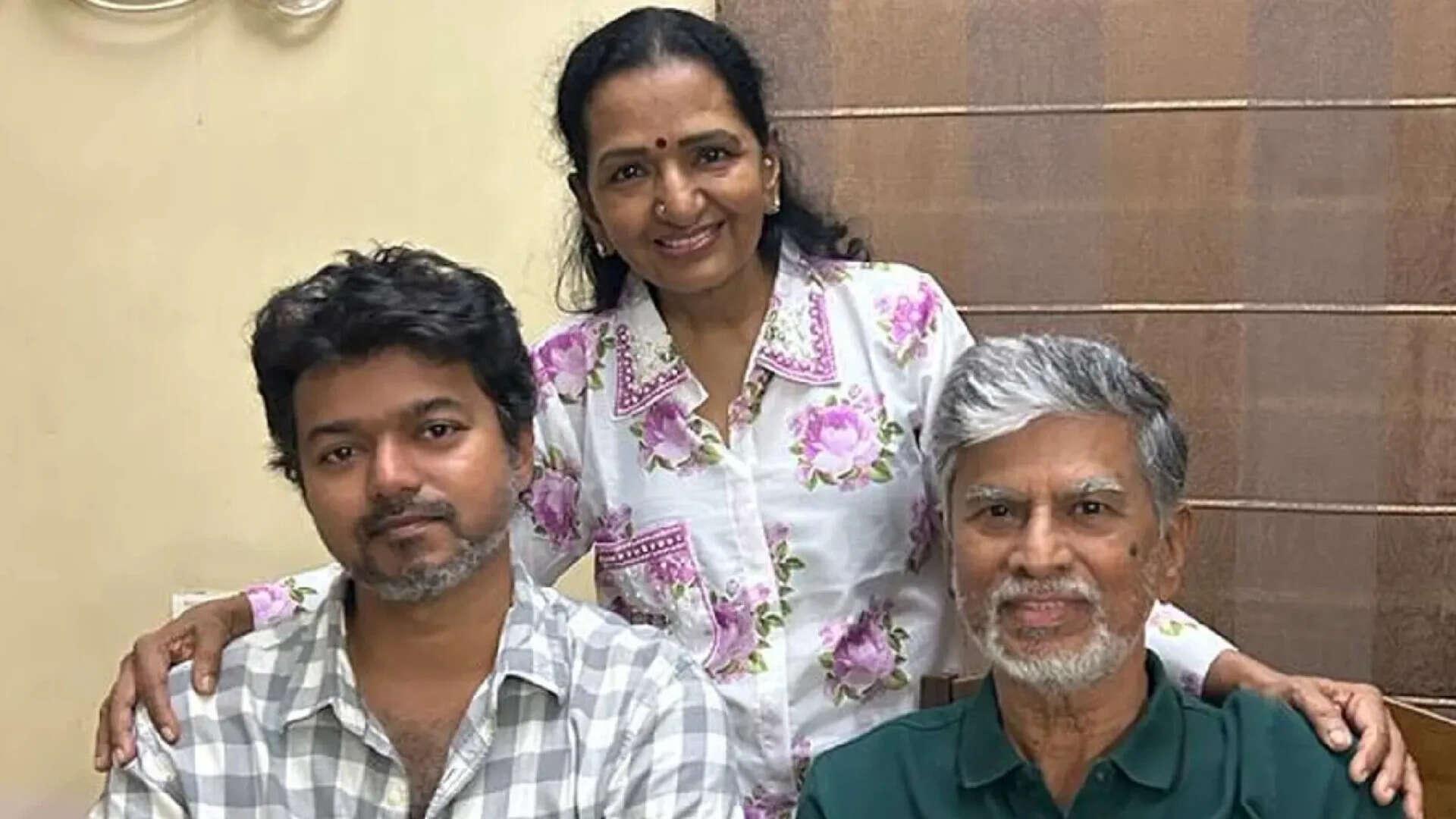 SA Chandrasekhar REACTS to son Vijay's 'Jana Nayagan' controversy