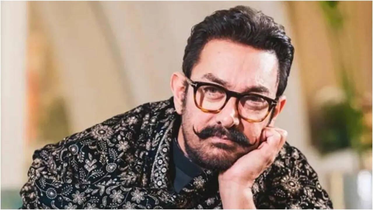 Aamir hails Vijay as Ratan Khatri in Matka King
