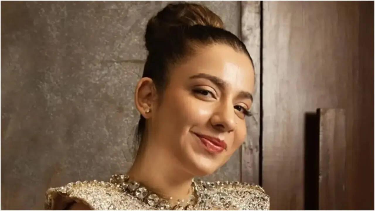 Jasmine recalls her father’s fall from top job in India
