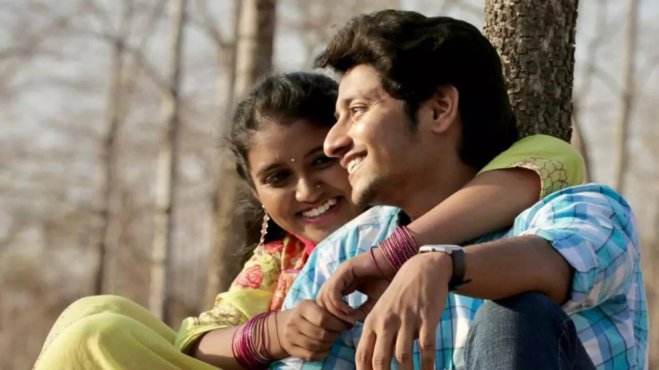 Sairat Leads Reunite Online: Rinku Rajguru shares candid Instagram pic