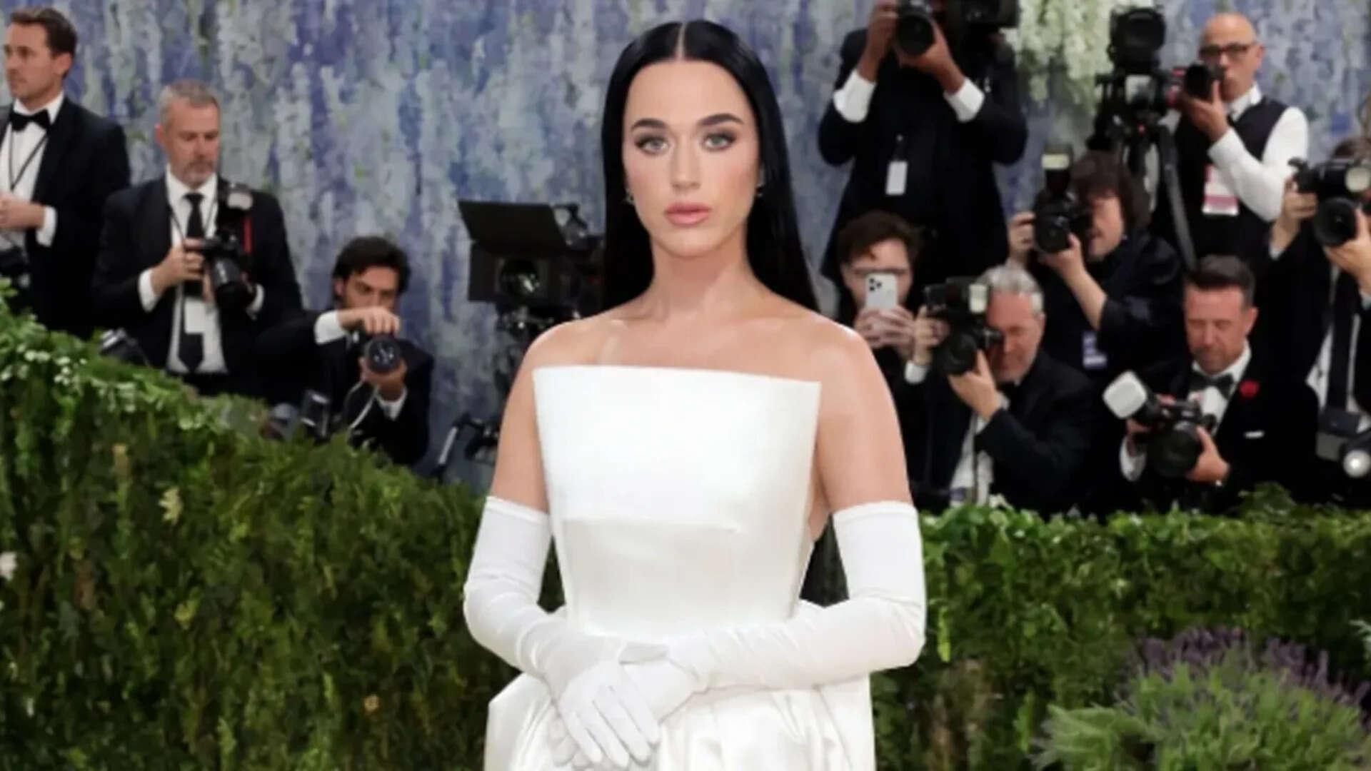 Katy shares unseen pics of daughter in Mother’s Day post- PICS