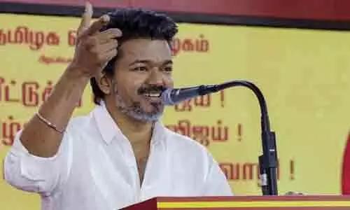 టివికె విజయ్‌తో అన్నాడిఎంకె మంతనాలు?