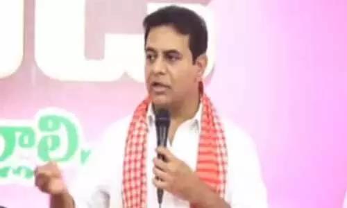 కాంగ్రెస్ ప్రభుత్వం కార్మికుల సంక్షేమం పట్టించుకోవడం లేదు: కెటిఆర్