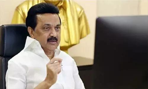 తమిళనాడు సిఎం పదవికి రాజీనామా చేసిన స్టాలిన్