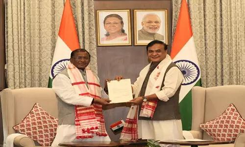 సిఎం పదవికి హిమంత రాజీనామా