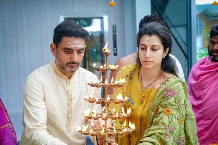 రుద్రాభిషేకంలో సతీసమేతంగా పాల్గొన్న మంత్రి నారా లోకేశ్ దంపతులు