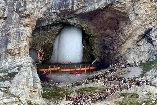 భక్తిశ్రద్ధల మధ్య అమర్నాథ్ యాత్ర ప్రారంభం.. మోడీ ప్రత్యేక సందేశం