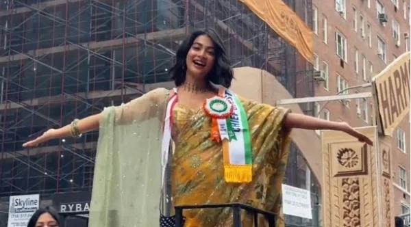 న్యూయార్క్లో ఘనంగా 44వ ఇండియా డే పరేడ్.. పూజా హెగ్డే డ్యాన్స్ వైరల్