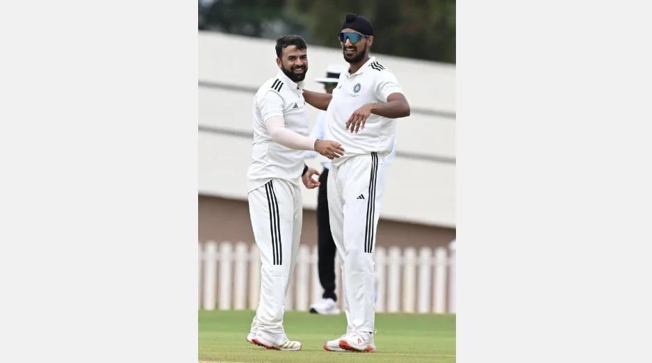 “వేగాన్ని నమ్ముతాను.. బంతిని సూటిగా వేయడంపైనే దృష్టి”: అబిద్ ముష్తాక్