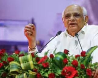 గుజరాత్లో డిజిటల్ సేవలకు భారీ స్పందన.. 4 నెలల్లో ఇంటి నుంచే లక్ష మందికి పైగా సర్టిఫికెట్లు