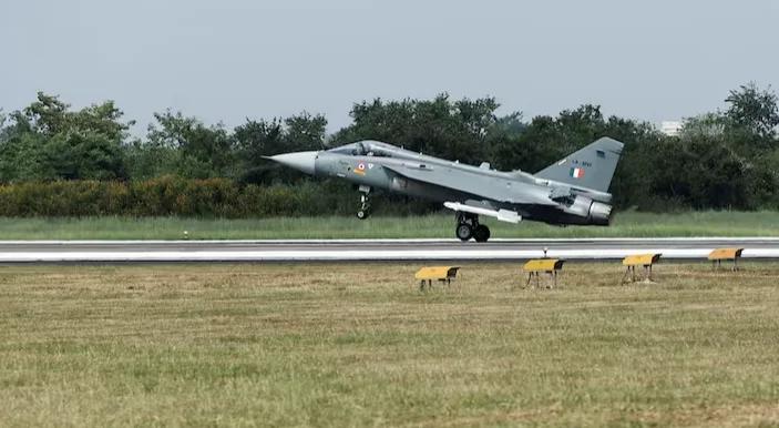 Tejas Mk1A Gets Key Boost as GE Aerospace Begins F404 Engine Deliveries to HAL