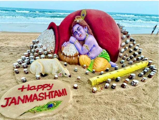 Bal Krishna’s Stunning Sand Sculpture Steals the Spotlight at Puri Beach!