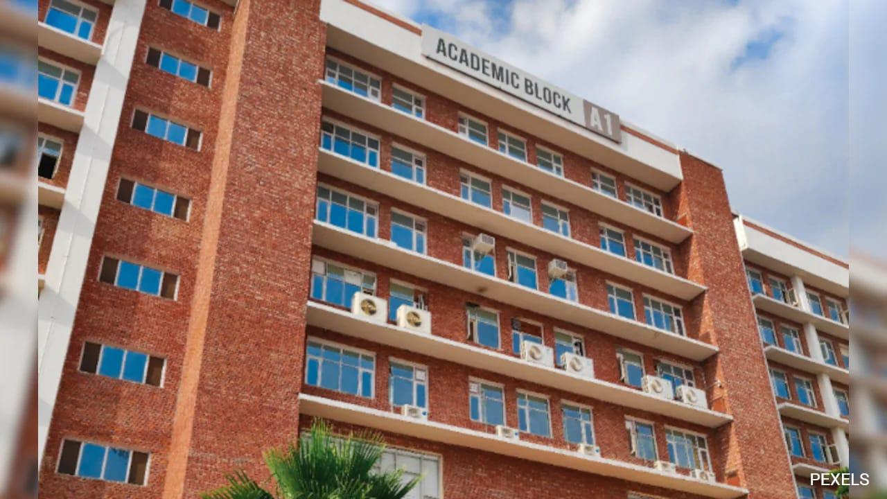 Student Picks IIT Mandi Over Jaipur College, Court Orders 1.2 Lakh Fee Refund