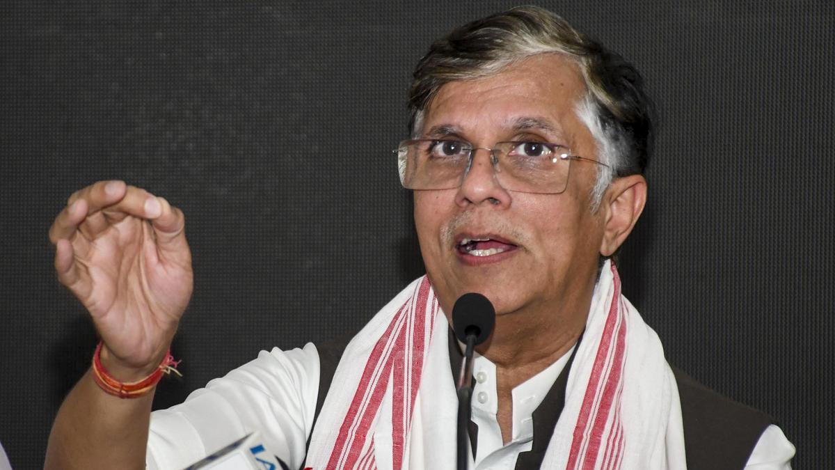 Supreme Court stays Telangana HC order granting transit anticipatory bail to Pawan Khera