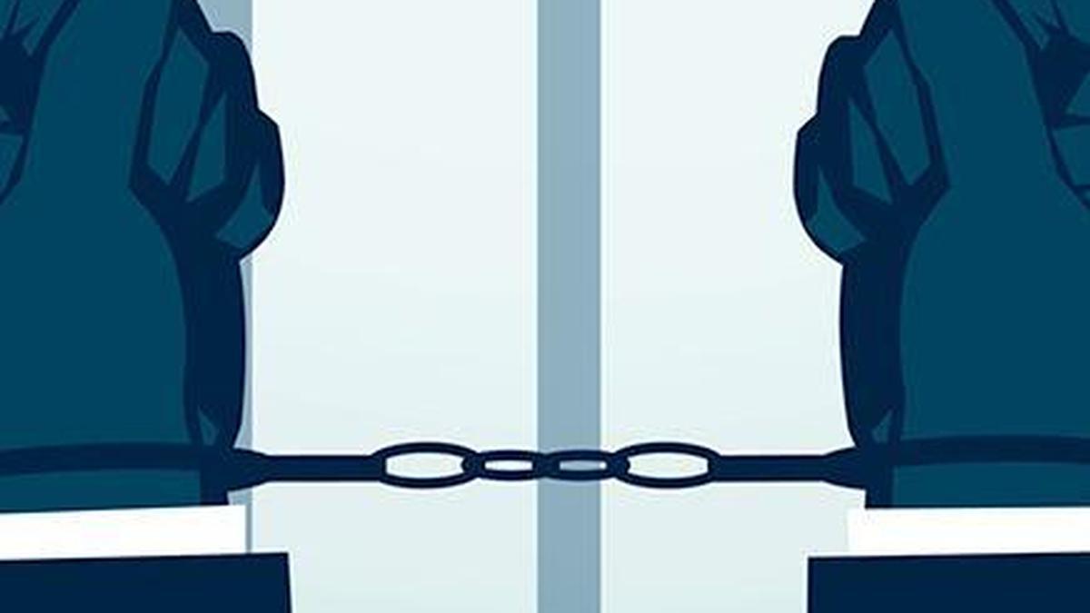 After high drama, AKSSA president taken into custody in Dharwad