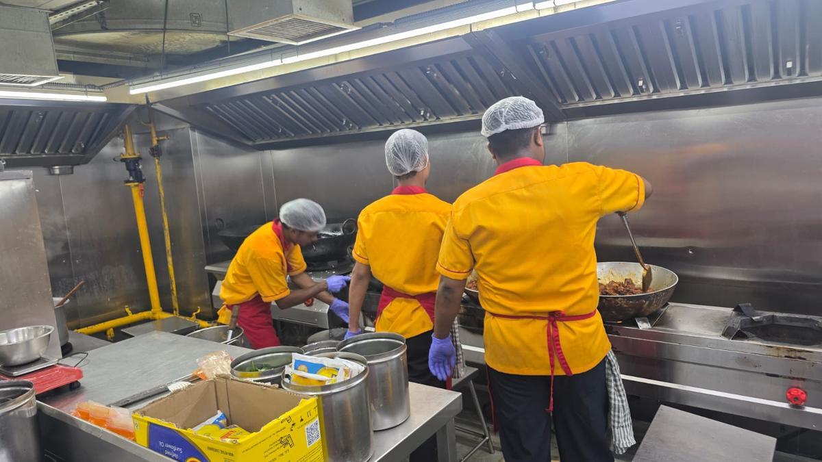 Cyberabad civic body to introduce hygiene rating system for restaurants