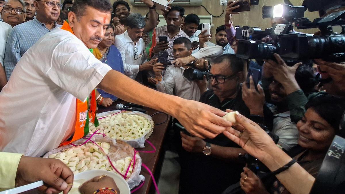 BJP gears up to pick Bengal CM; Suvendu Adhikari front runner