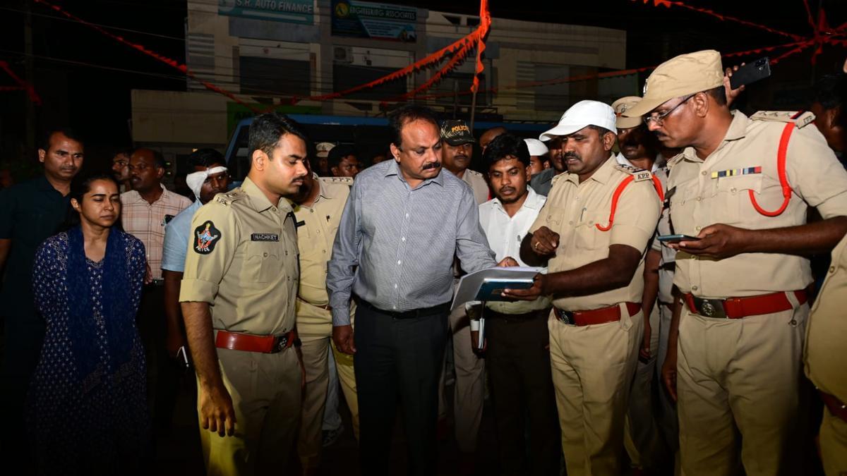 Prohibitory orders clamped in Kadapa after clashes over Almaspet junction naming