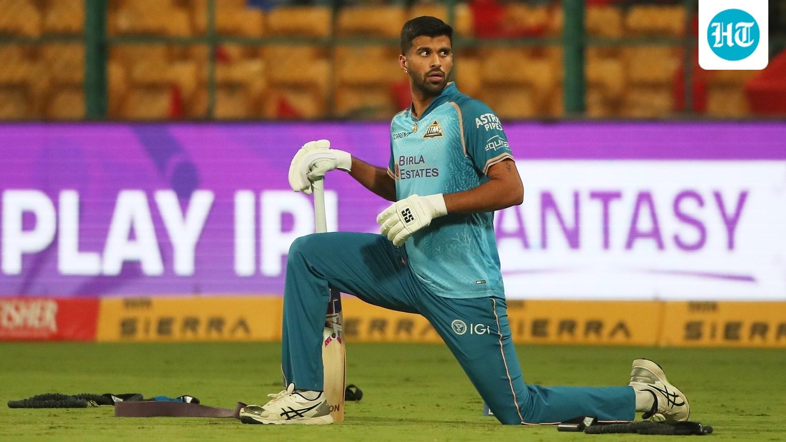 Washington Sundar told to improve 'levels' after costly Virat Kohli drop: 'For too long, missed opportunities with him'
