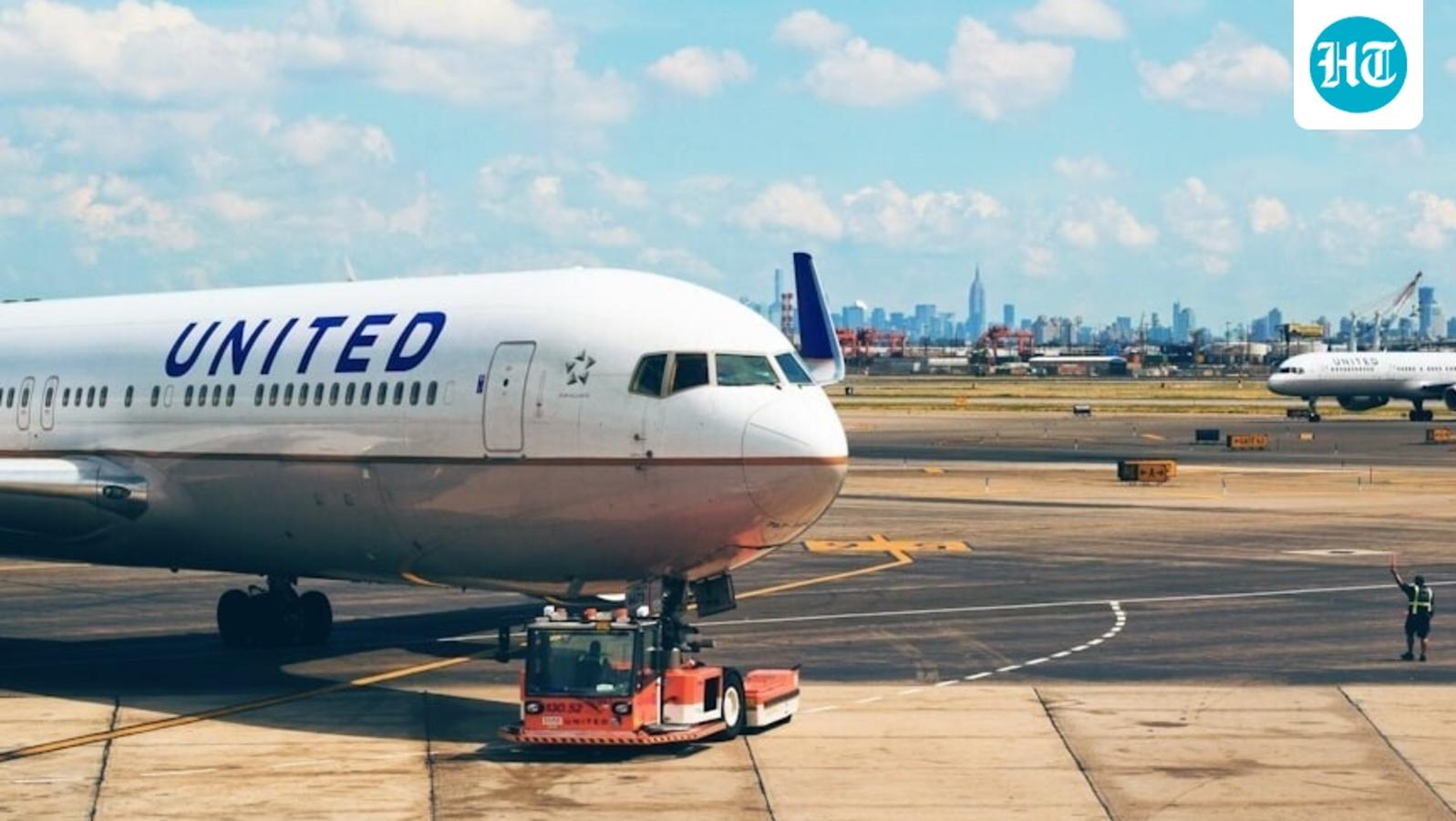 United Airlines flight 1980 reportedly hit by drone above San Diego; scary ATC audio surfaces