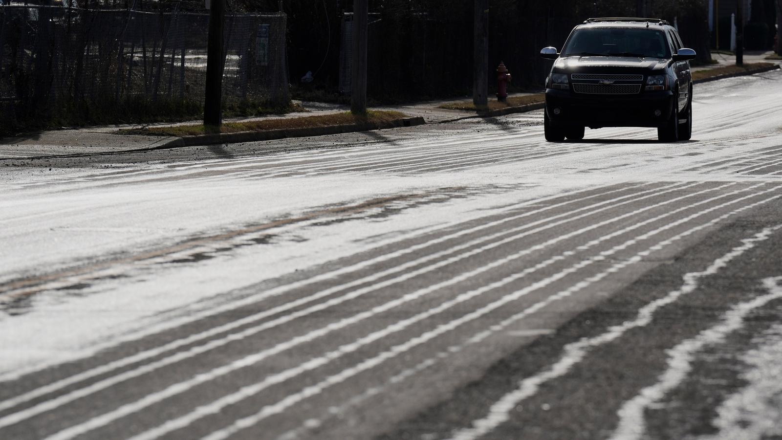 Winter storm warnings in Colorado and Wyoming: NWS alerts about power outages, travel disruptions