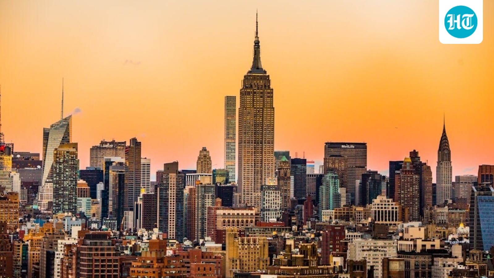 NYC fire today: Massive plume of smoke over Manhattan, Jersey City; scary videos emerge - Watch