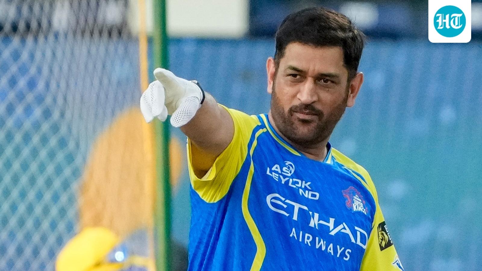 MS Dhoni retirement fears deepen as Michael Clarke issues grim warning: ‘People need to be careful’