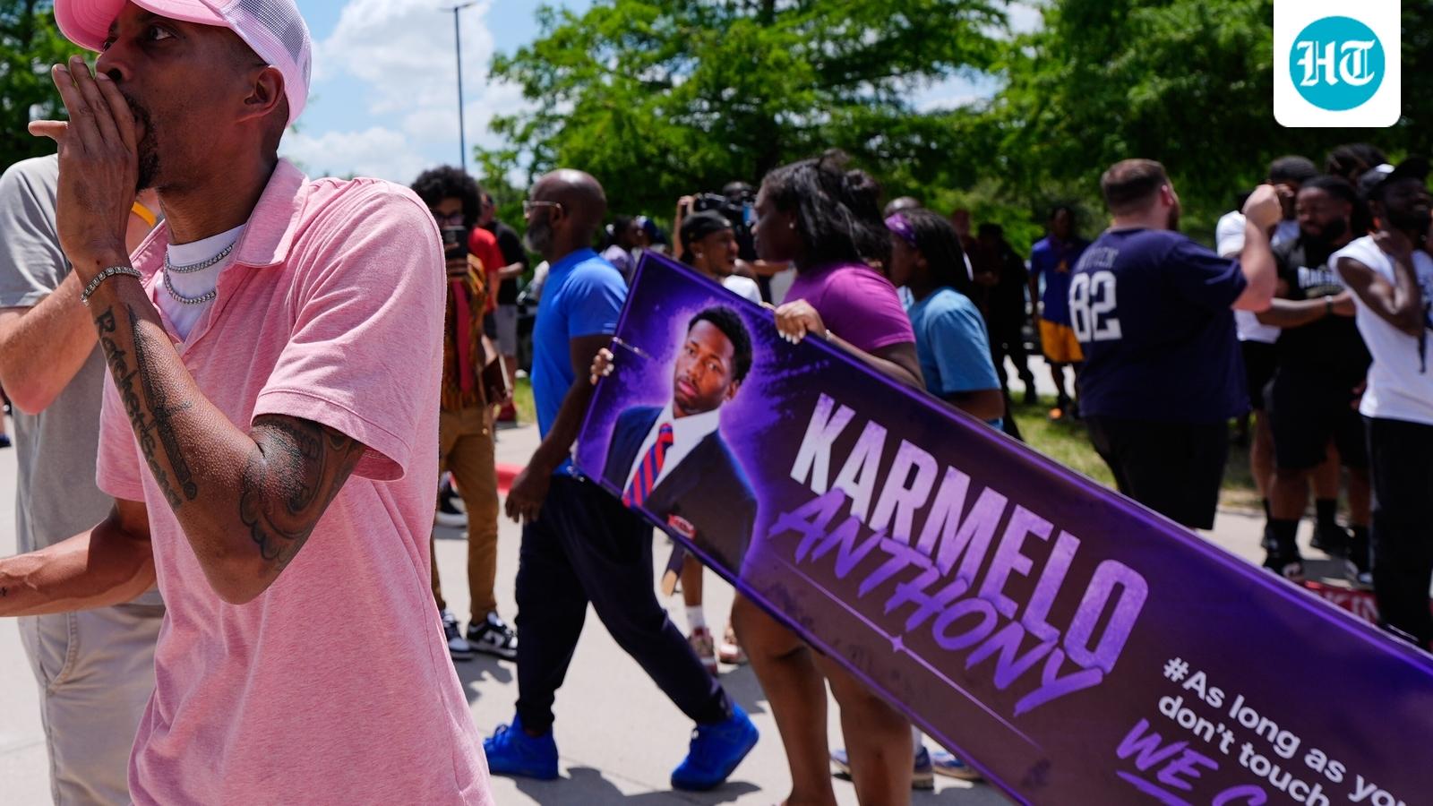 Charleston White withdraws support for Karmelo Anthony's dad, slams him; says he would rather help Austin Metcalf's dad
