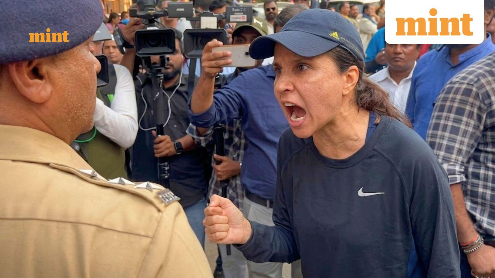 Police say no FIR against Mumbai woman who confronted BJP minister over traffic congestion