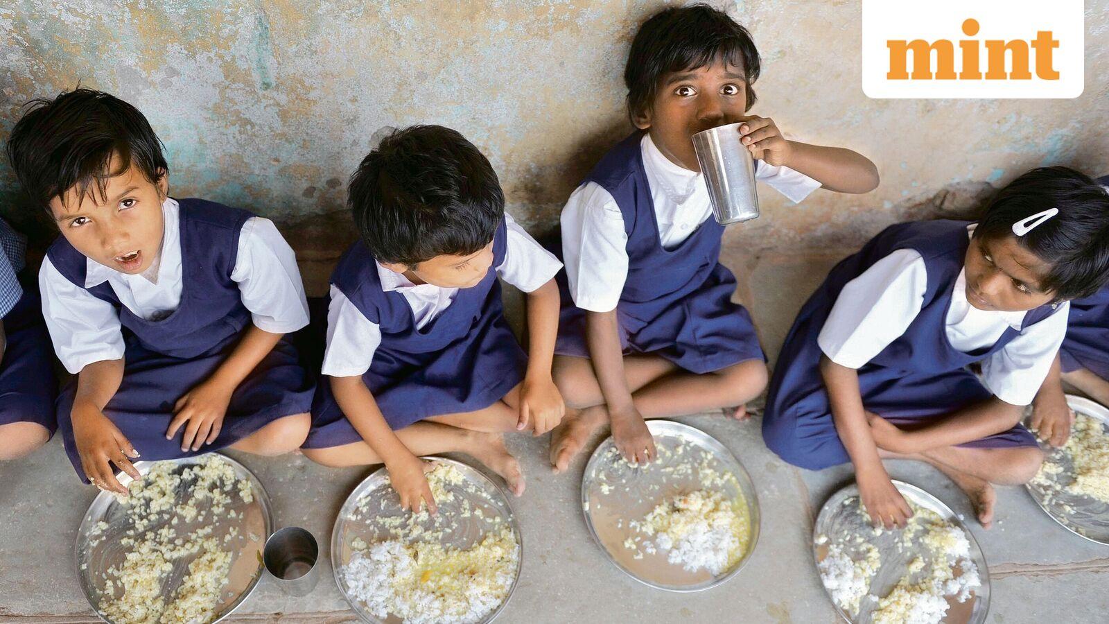 Snake in mid-day meal? Over 150 students hospitalised in Bihar's Saharsa post lunch